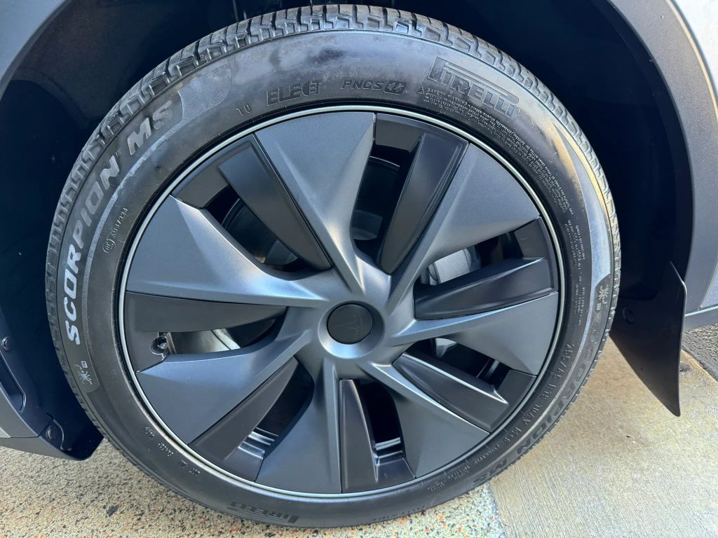 tesla model y 2024 7SAYGDEE5RA307253 image tesla model y 2024 7SAYGDEE5RA307253 image